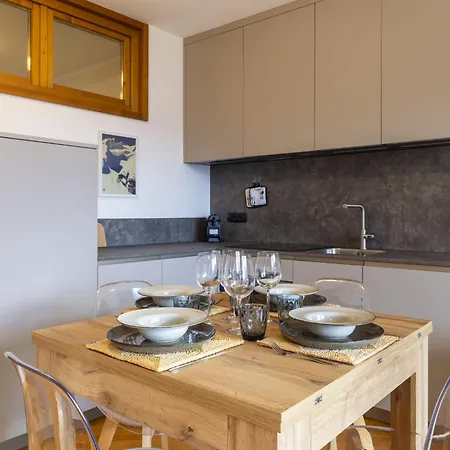 Bucaneve By Interhome Apartmán