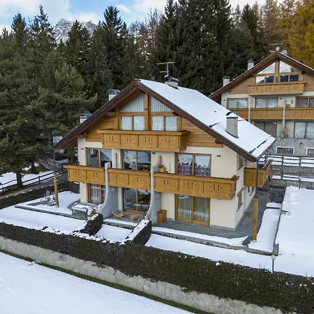 Apartmán Bucaneve By Interhome